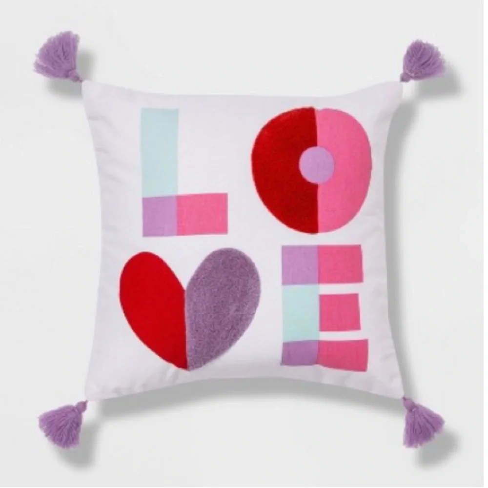 Spritz Love' Valentine's Day Square Throw Pillow bundle of 2